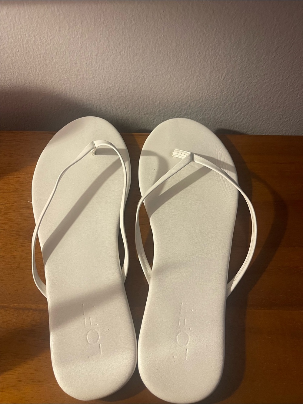 LOFT White Minimalist Strap Sandals Size 10